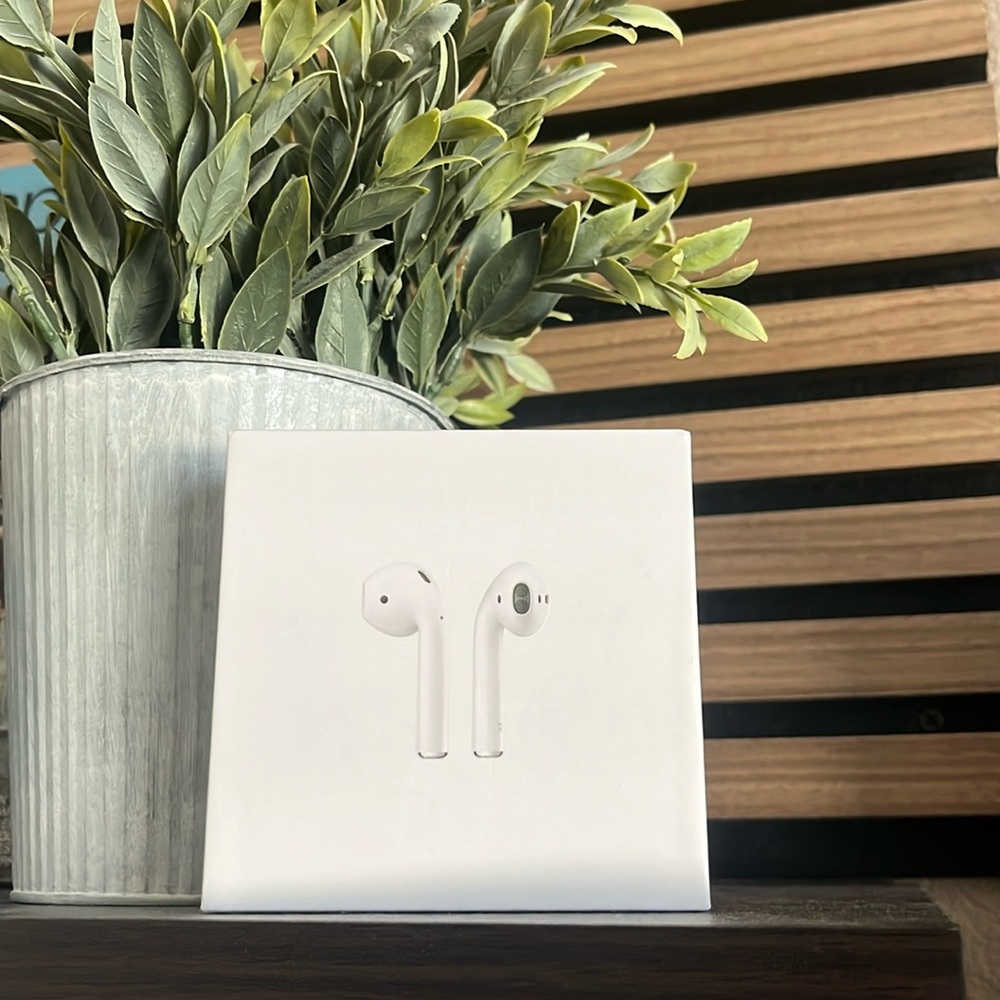 Earbuds